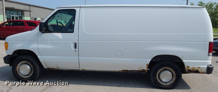image for item DK1877 2004 Ford E250  prisoner transport van