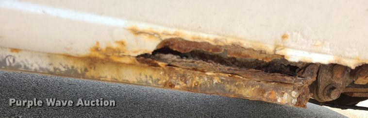 image for item DK1877 2004 Ford E250  prisoner transport van