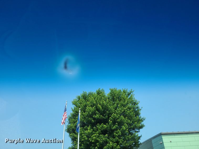 image for item DK1877 2004 Ford E250  prisoner transport van