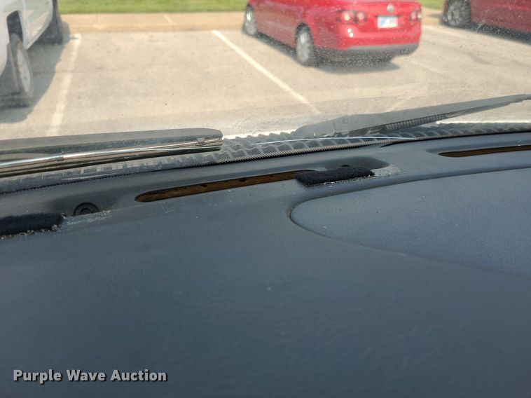 image for item DK1877 2004 Ford E250  prisoner transport van