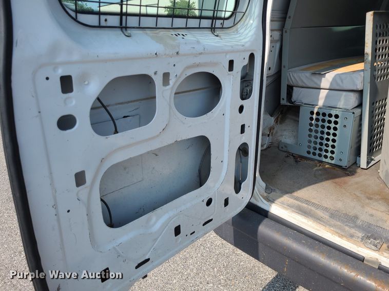 image for item DK1877 2004 Ford E250  prisoner transport van