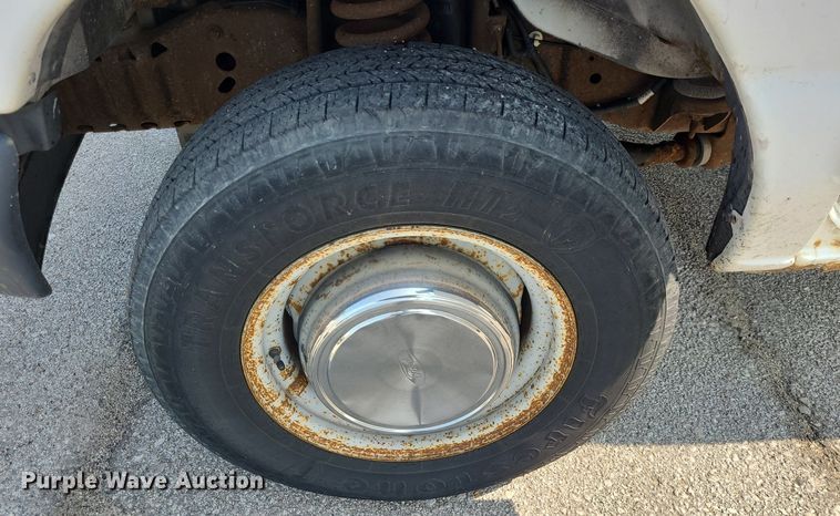 image for item DK1877 2004 Ford E250  prisoner transport van