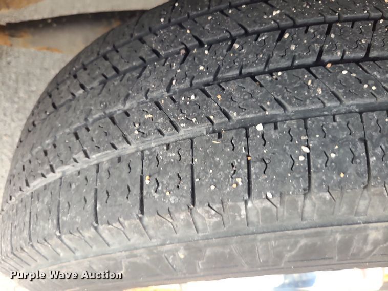 image for item DK1877 2004 Ford E250  prisoner transport van