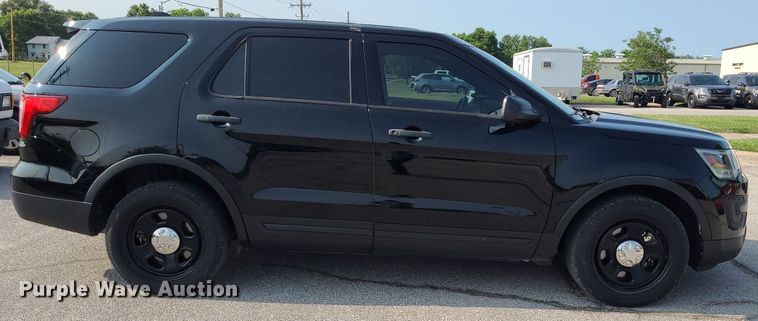 image for item DK1878 2016 Ford Explorer Police Interceptor  SUV