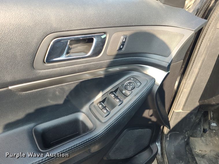 image for item DK1878 2016 Ford Explorer Police Interceptor  SUV