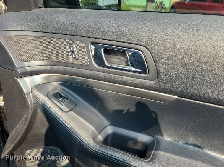 image for item DK1878 2016 Ford Explorer Police Interceptor  SUV