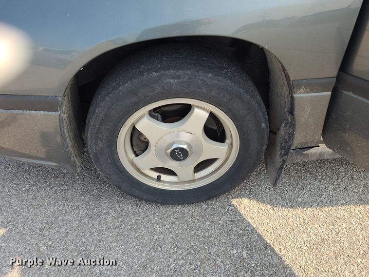 image for item DK1879 2004 Chevrolet Impala