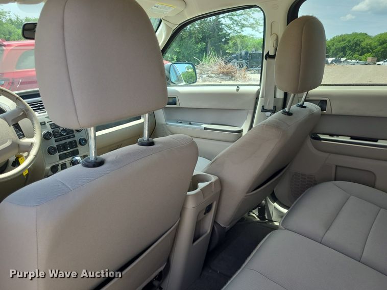 image for item DK1880 2011 Ford Escape Hybrid  SUV