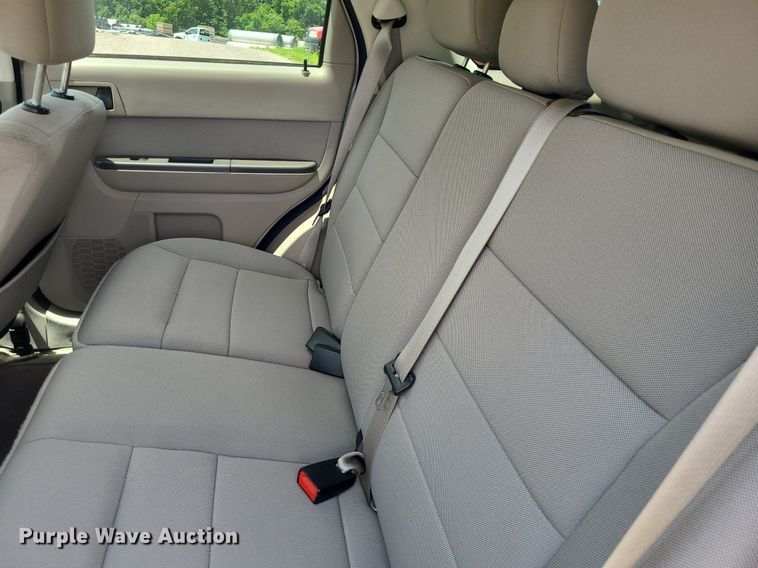 image for item DK1880 2011 Ford Escape Hybrid  SUV