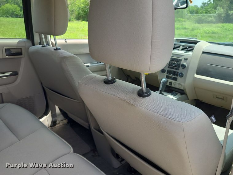 image for item DK1880 2011 Ford Escape Hybrid  SUV