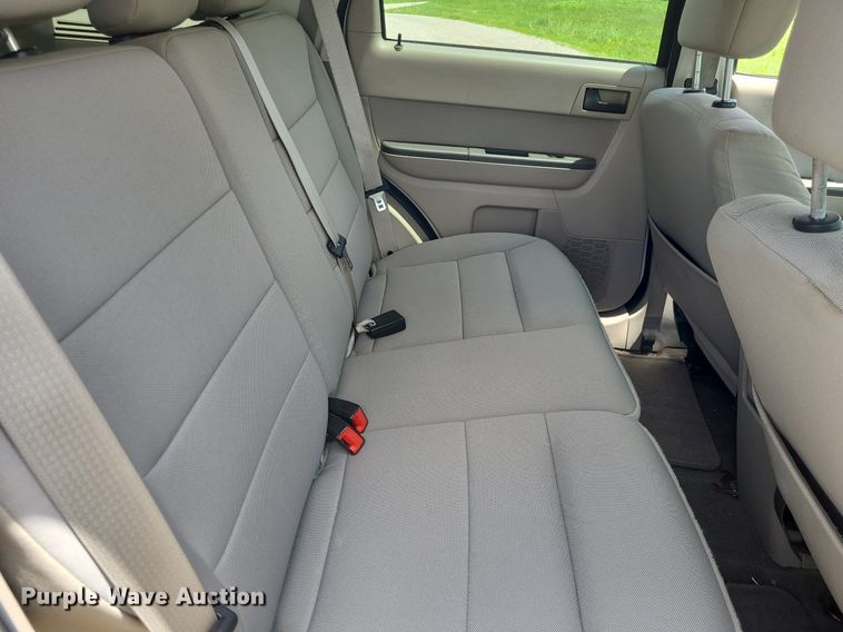 image for item DK1880 2011 Ford Escape Hybrid  SUV