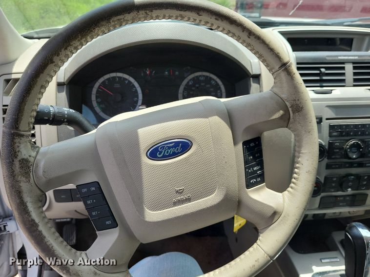 image for item DK1880 2011 Ford Escape Hybrid  SUV