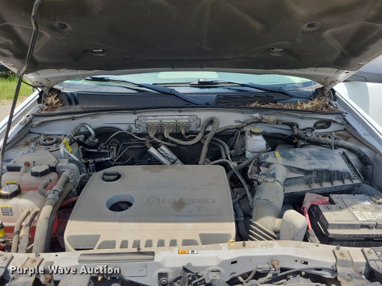 image for item DK1880 2011 Ford Escape Hybrid  SUV