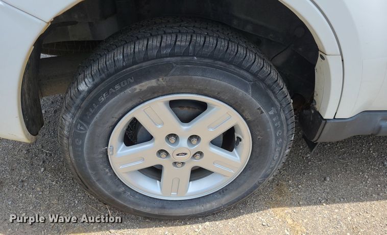 image for item DK1880 2011 Ford Escape Hybrid  SUV