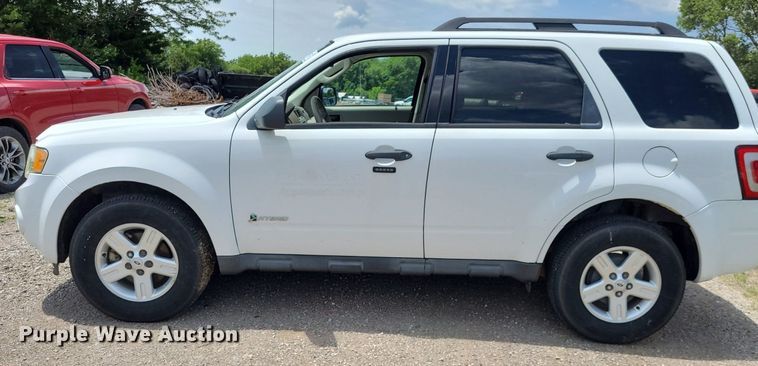 image for item DK1881 2010 Ford Escape Hybrid  SUV