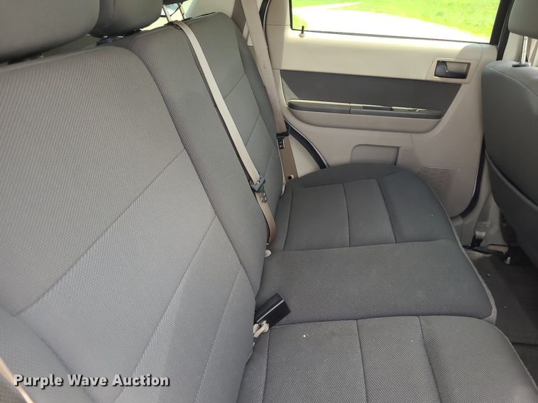 image for item DK1881 2010 Ford Escape Hybrid  SUV