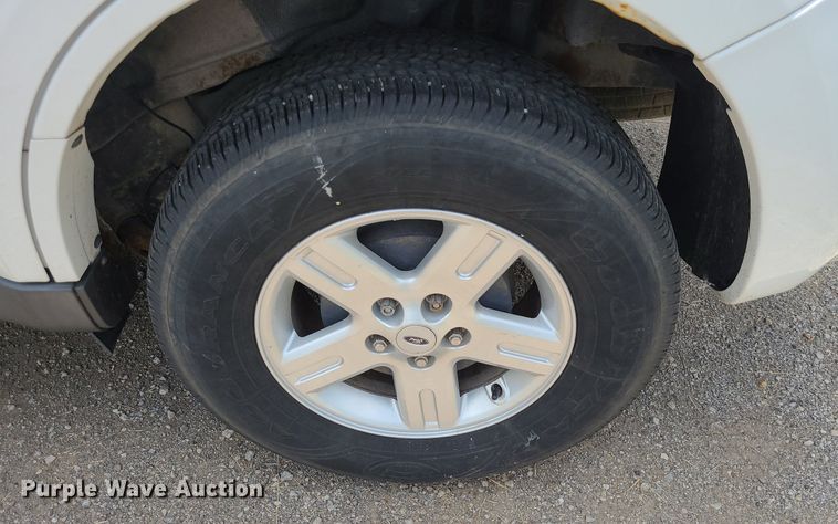 image for item DK1881 2010 Ford Escape Hybrid  SUV