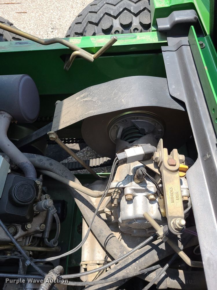 image for item DK1886 2001 John Deere Gator  utility vehicle