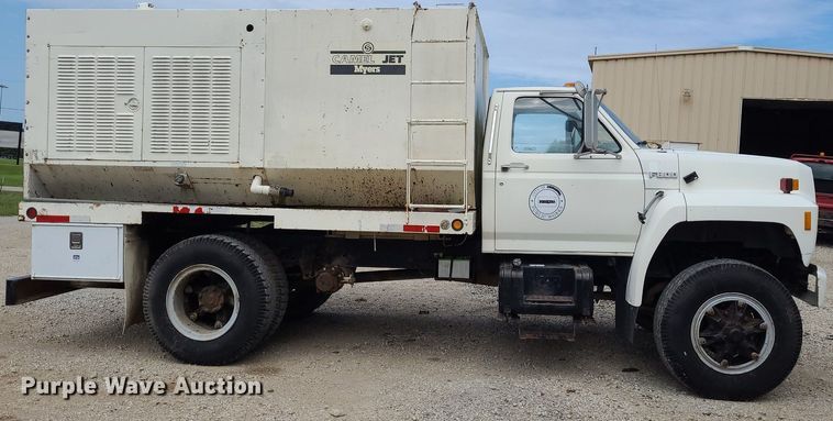 image for item DK1888 1990 Ford F800  sewer jetter truck