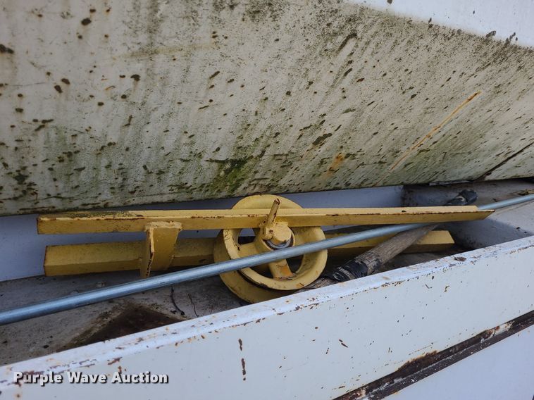 image for item DK1888 1990 Ford F800  sewer jetter truck