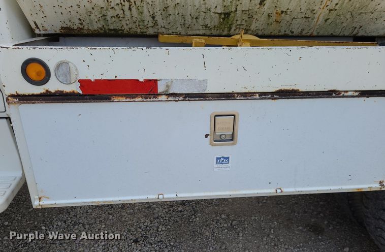 image for item DK1888 1990 Ford F800  sewer jetter truck