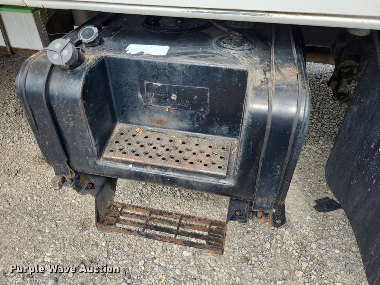 image for item DK1888 1990 Ford F800  sewer jetter truck