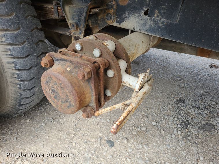 image for item DK1888 1990 Ford F800  sewer jetter truck