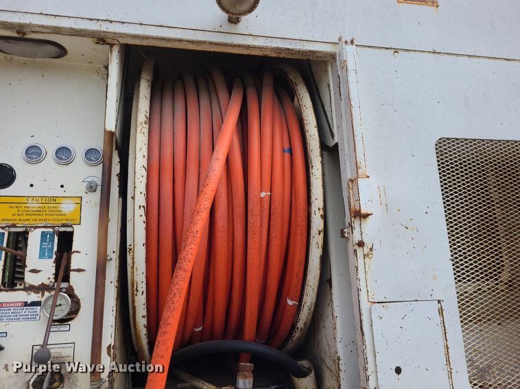 image for item DK1888 1990 Ford F800  sewer jetter truck