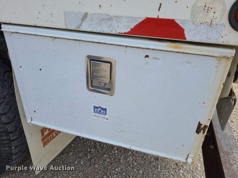 image for item DK1888 1990 Ford F800  sewer jetter truck