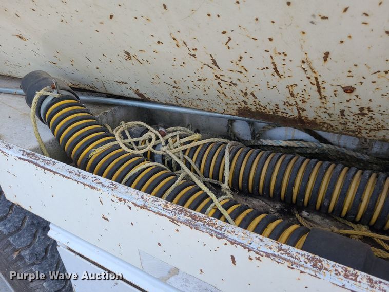 image for item DK1888 1990 Ford F800  sewer jetter truck