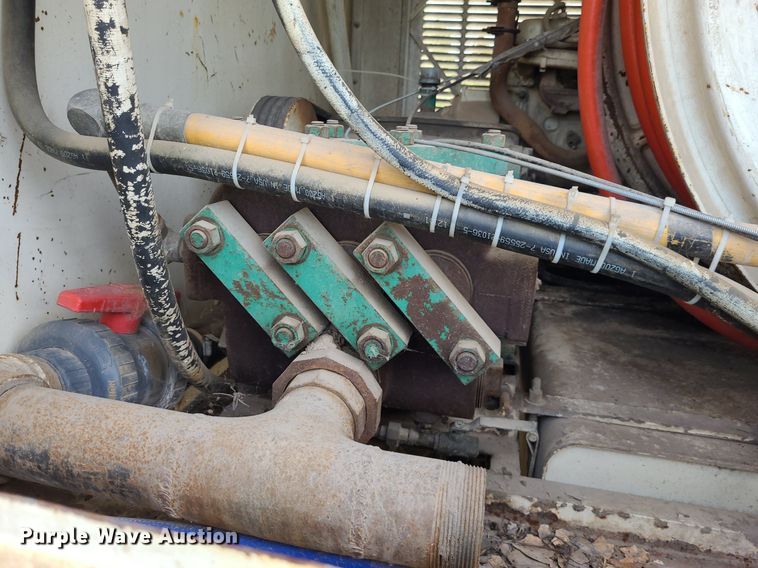 image for item DK1888 1990 Ford F800  sewer jetter truck