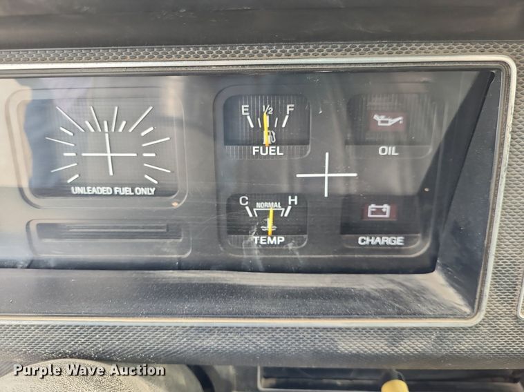 image for item DK1888 1990 Ford F800  sewer jetter truck