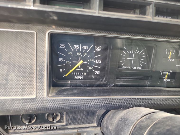 image for item DK1888 1990 Ford F800  sewer jetter truck