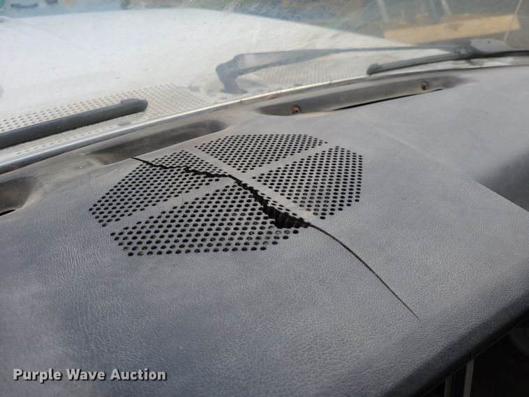 image for item DK1888 1990 Ford F800  sewer jetter truck