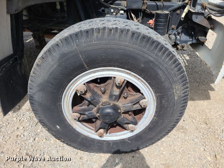 image for item DK1888 1990 Ford F800  sewer jetter truck