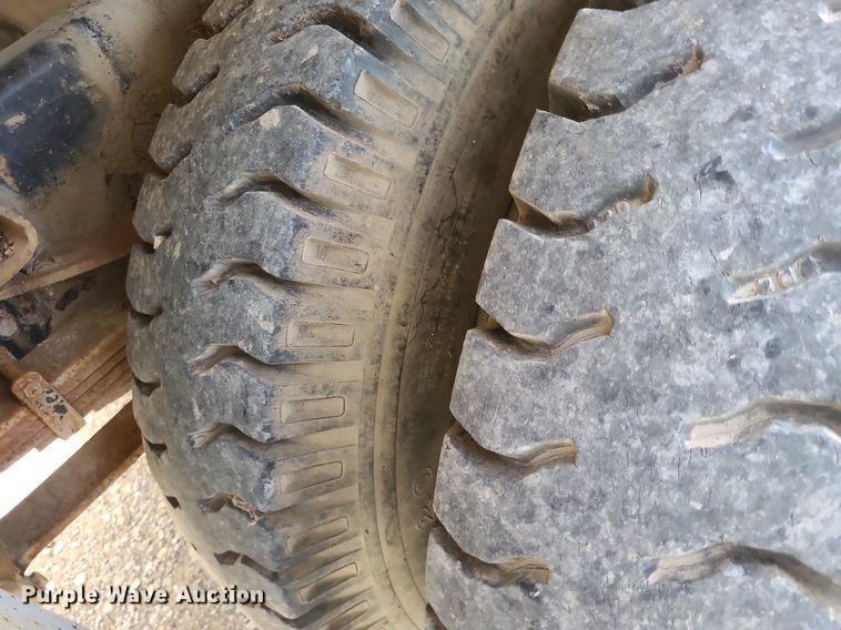 image for item DK1888 1990 Ford F800  sewer jetter truck