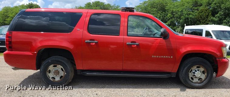 image for item DK1931 2008 Chevrolet Suburban 2500 LS  SUV