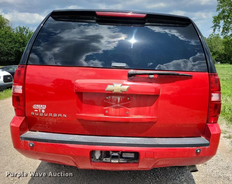 image for item DK1931 2008 Chevrolet Suburban 2500 LS  SUV