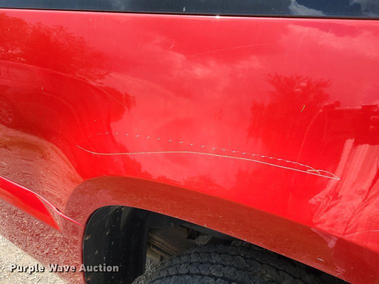 image for item DK1931 2008 Chevrolet Suburban 2500 LS  SUV