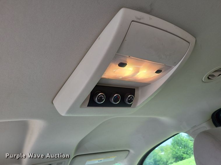 image for item DK1931 2008 Chevrolet Suburban 2500 LS  SUV