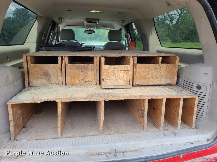 image for item DK1931 2008 Chevrolet Suburban 2500 LS  SUV