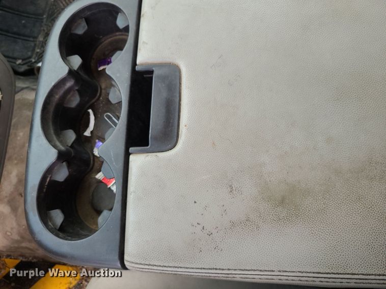 image for item DK1931 2008 Chevrolet Suburban 2500 LS  SUV