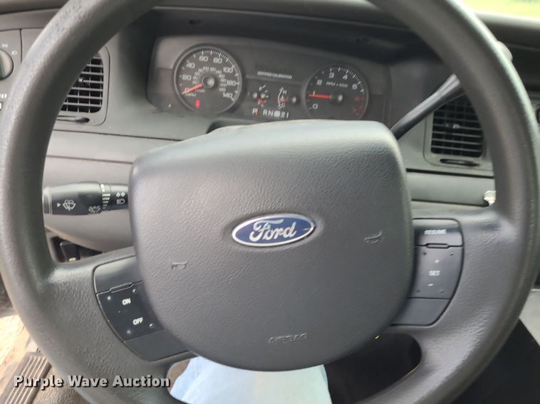 image for item DK1932 2007 Ford Crown Victoria Police Interceptor