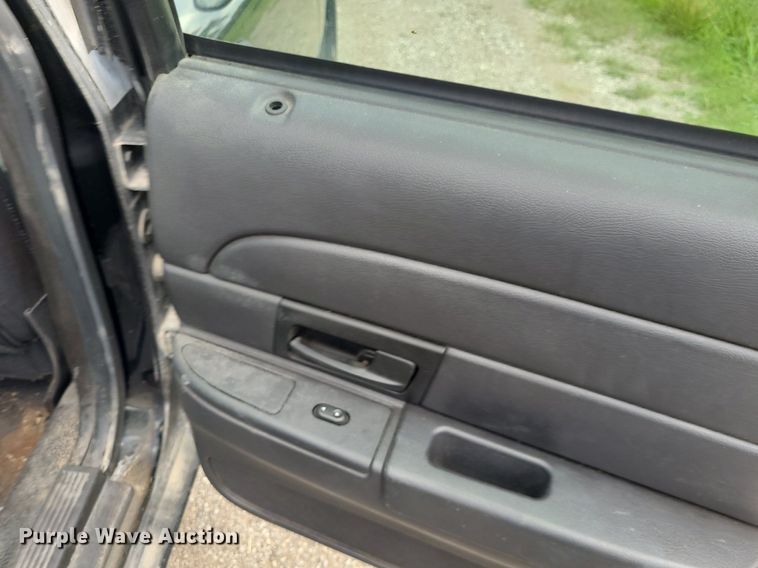 image for item DK1932 2007 Ford Crown Victoria Police Interceptor