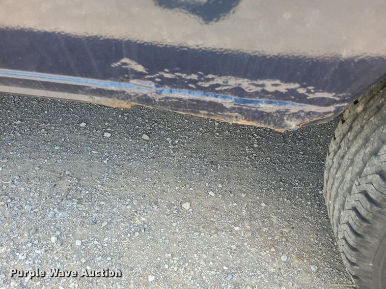 image for item DK1933 2004 Ford E350 Super Duty XL  van