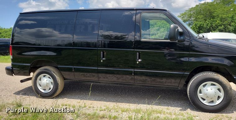 image for item DK1934 2008 Ford E350 Super Duty  van