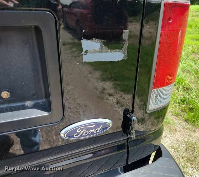 image for item DK1934 2008 Ford E350 Super Duty  van