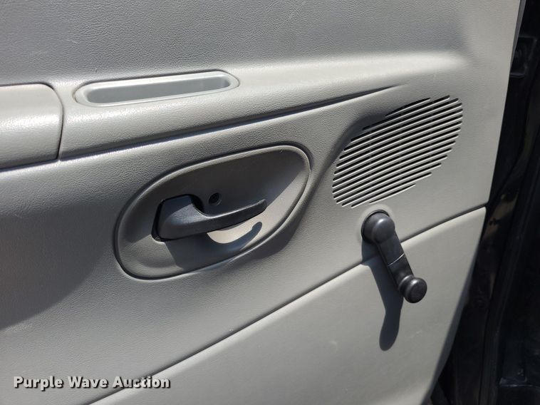 image for item DK1934 2008 Ford E350 Super Duty  van