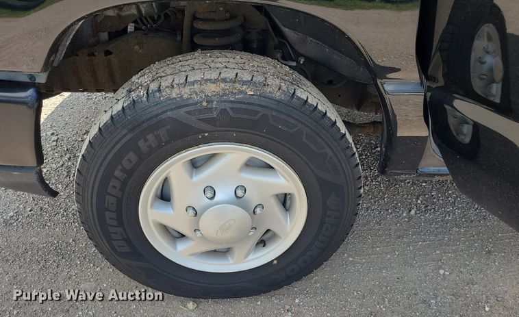 image for item DK1934 2008 Ford E350 Super Duty  van
