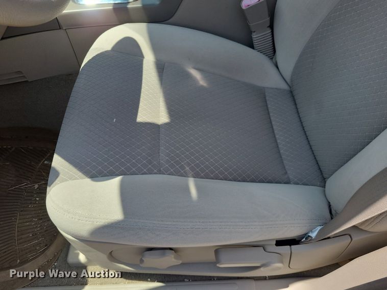 image for item DK1935 2006 Ford Explorer  SUV